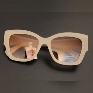 🛍3 For $18🛍Tilly's Cream Sunglasses